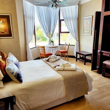 The Wooden Leg Guesthouse Клейнмонд Экстерьер фото